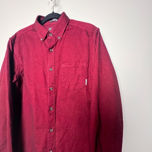 Eddie Bauer Classic Fit Button Pocket Long Sleeve Red cotton Men’s Shirt Med - Picture 3 of 8